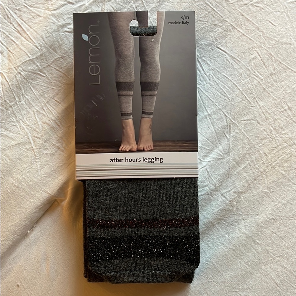 🆕 Lemon collection After Hours Legging, size s/m, Grey with metallic stripes